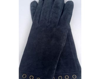 Vintage marinblå mockahandskar med guldfärgade öljetter | Storlek 8 (XL) | Varmt fodrade | Eleganta damhandskar från 1970-talet i klassisk och elegant stil