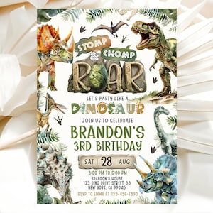 Könnte beinhalten: Eine Einladung zum Geburtstag mit Dinosaurier-Motiv, mit Illustrationen verschiedener Dinosaurier und dem Text "STOMP & CHOMP ROAR". Die Einladung enthält Details für Brandons 3. Geburtstag, einschließlich Datum, Uhrzeit und Ort. Das Design weist einen Aquarellstil mit grünen und braunen Akzenten auf.