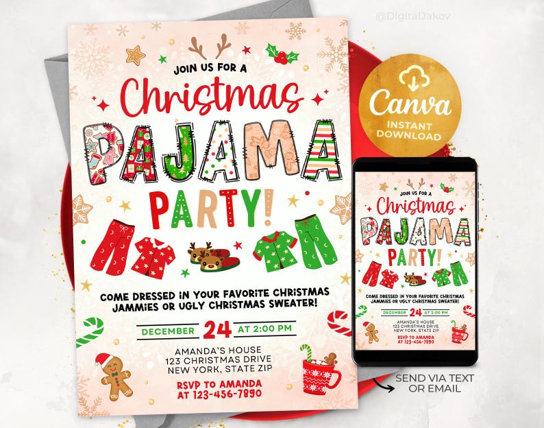 Może przedstawiać: Świąteczne zaproszenie na imprezę w piżamach z czerwonym i beżowym tłem. Zaproszenie zawiera tekst "Christmas Pajama Party" w kolorowych, dekoracyjnych literach, a także ilustracje piżam i smartfona.