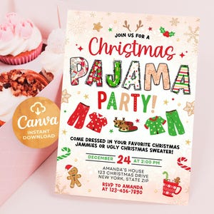 Może przedstawiać: Świąteczne zaproszenie na piżama party z tekstem i ilustracjami. Zaproszenie zawiera słowa "Christmas Pajama Party" w kolorowych literach, a także obrazy piżam, renifer&oacute;w i świątecznych dekoracji. Widoczne jest logo Canva.