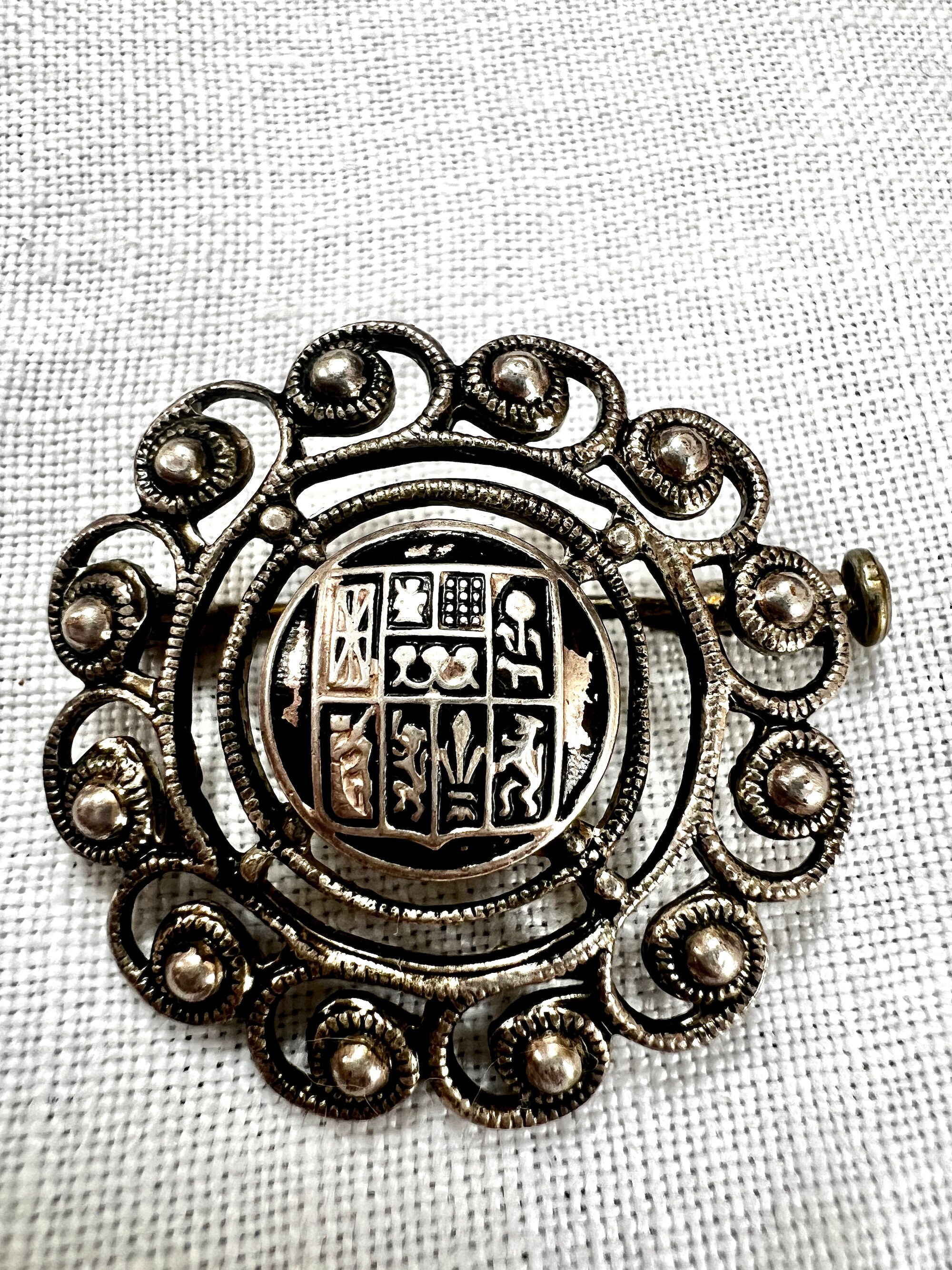 Broche Ajourée En Argent Sterling Du XXe Siècle – Pièce Vintage Authentique – Pureté 925
