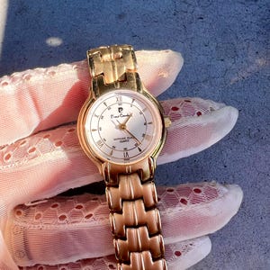 ヴィンテージ ピエール カルダン ゴールドトーン腕時計 レディースファッションウォッチ 1980年代、フランス製、マーク入り