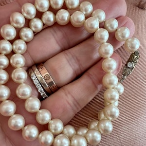 Vintage French Round Creamy Ivory Pearl Necklace with Fish Hook Clasp 1950s