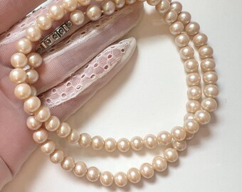 ヴィンテージ フレンチラウンド クリーミーアイボリーパールネックレス、スターリングシルバー フィッシュフック留め 1950年代