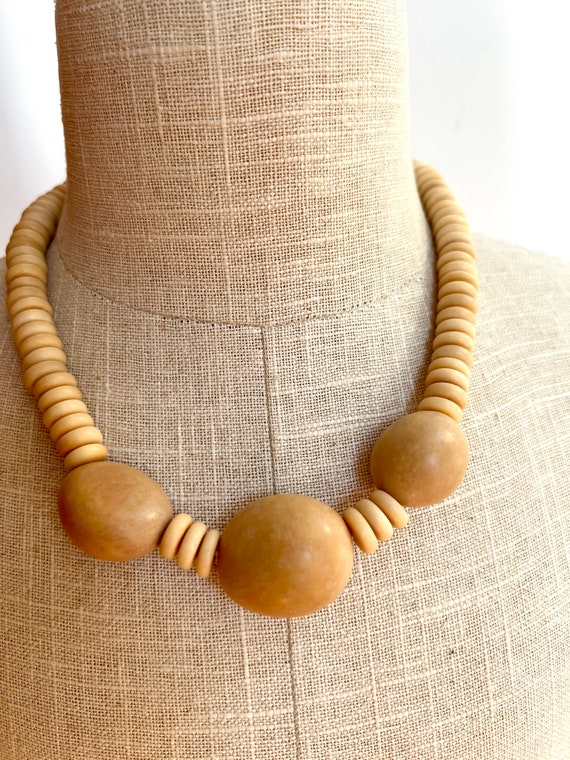 Vintage handmade Tugua nuts beaded necklace State… - image 1