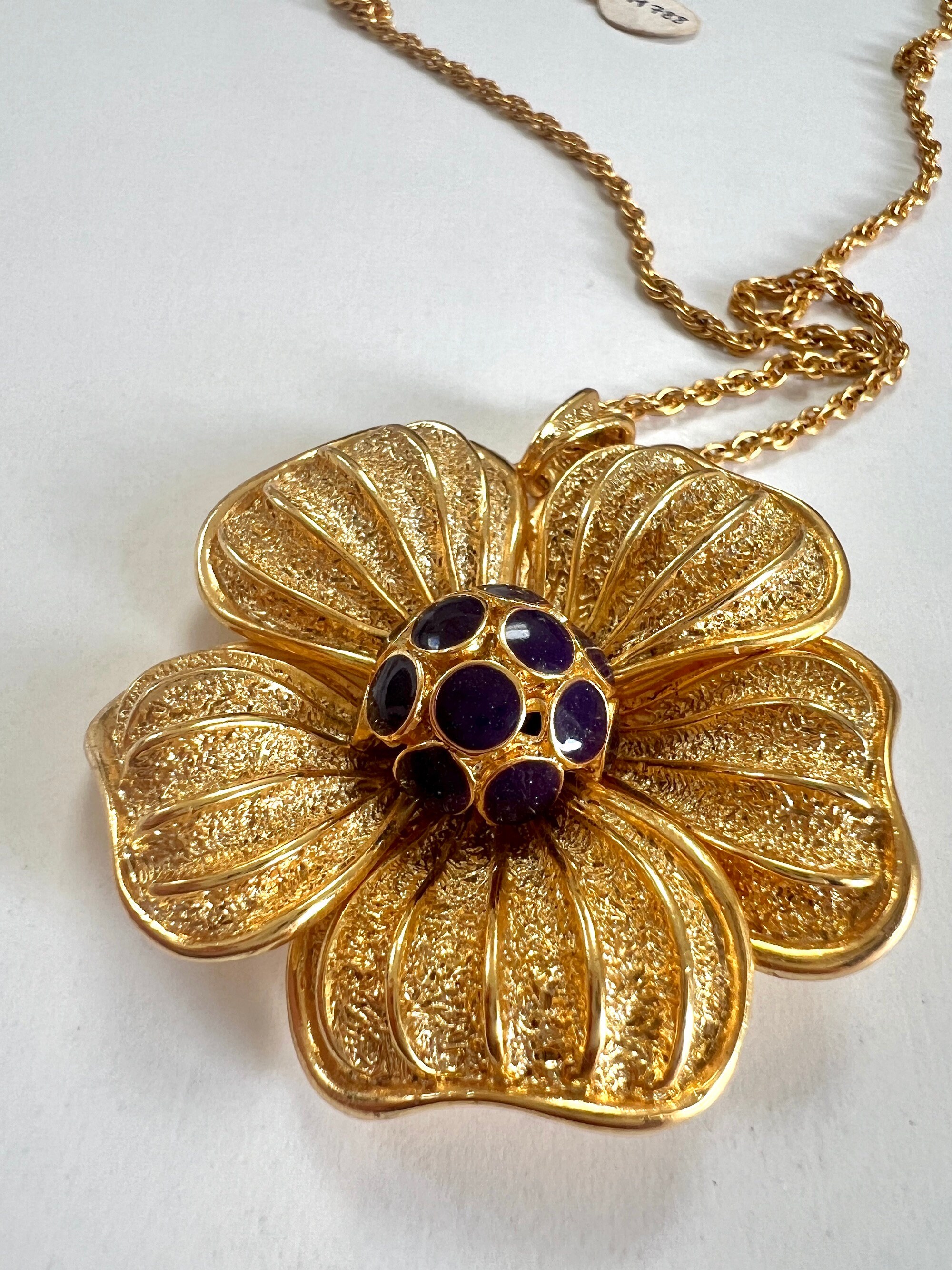Pendentif Vintage Orena Paris Doré En Forme De Fleur - Alliage Doré - Occasion