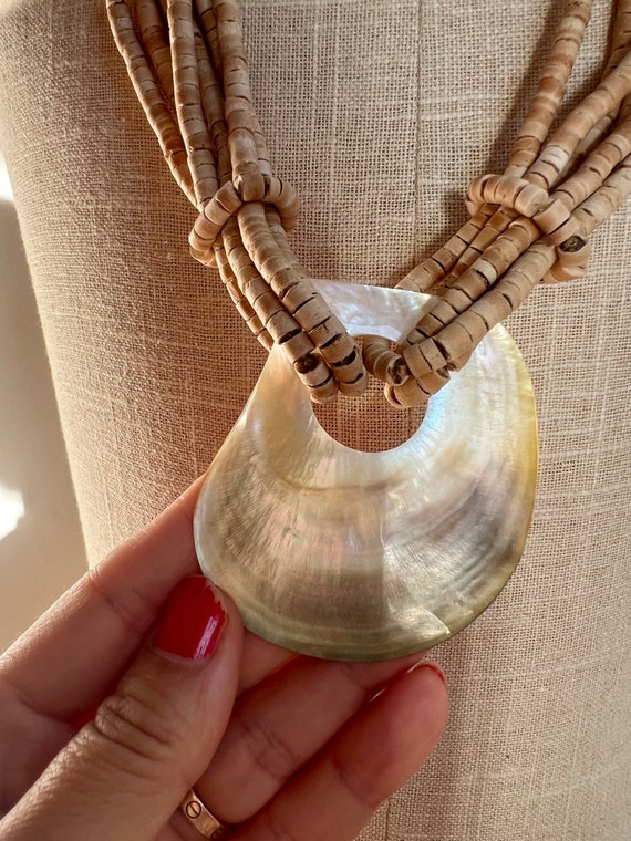 Vintage massive nature sea shell pendant necklace… - image 8