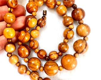Vintage handmade caramel natural wood beads necklace 1960s Unisex