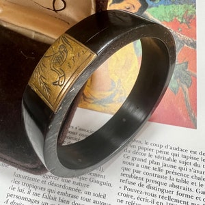 Vintage African black horn bracelet with 4 pieces of Copper Engraving  Artisan Handnade jewellery 1960s