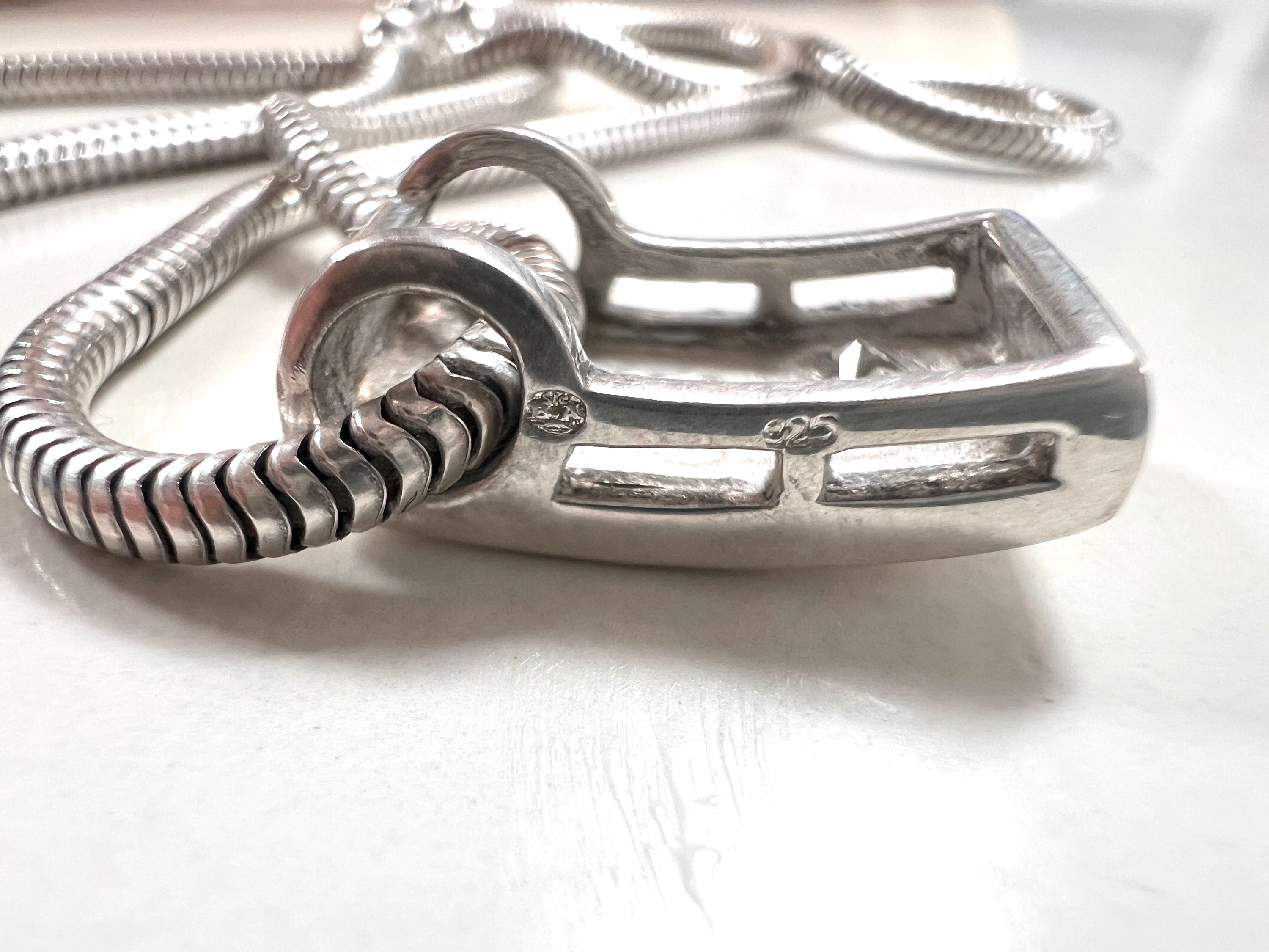 Vintage 925 Sterling Silver Pendant Necklace With Sparkling