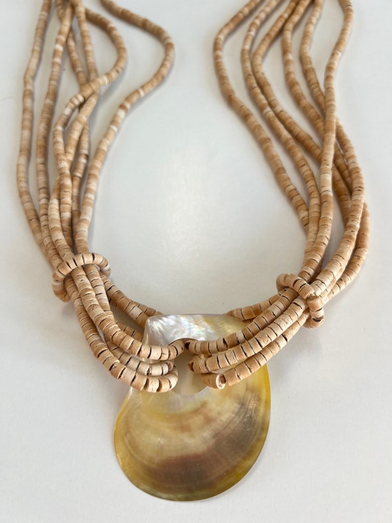 Vintage massive nature sea shell pendant necklace… - image 3