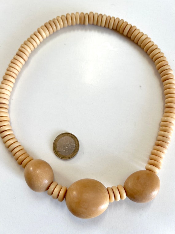 Vintage handmade Tugua nuts beaded necklace State… - image 4