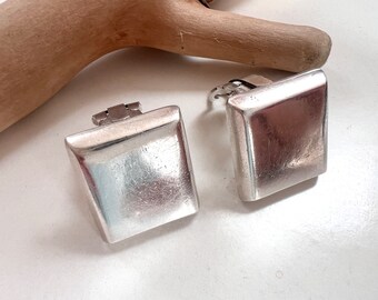 Boucles D'oreilles Pendantes Clips Argentées - Métal Pointus, Cristal Noir, Bon état