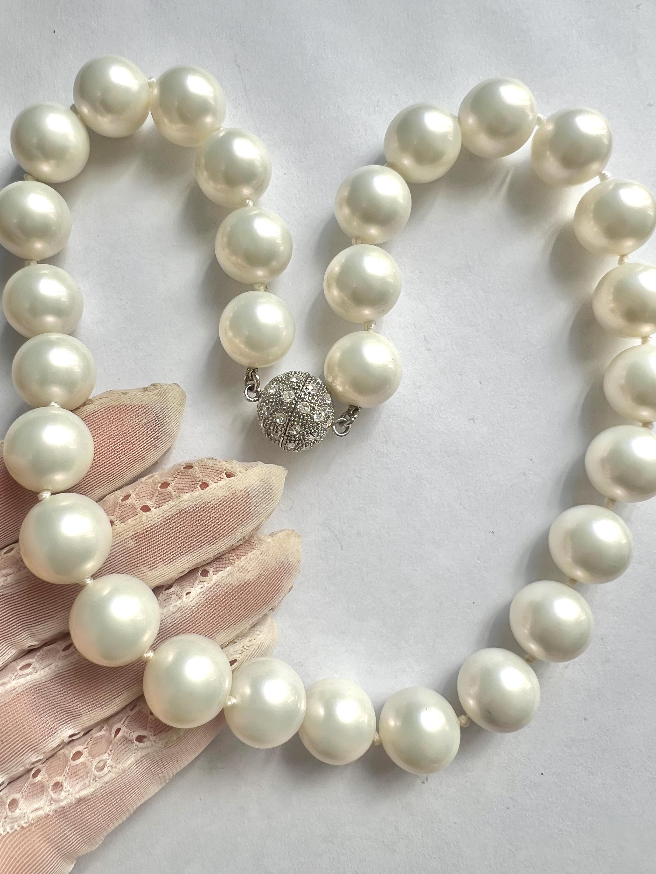 アクセサリー BECOME TREE Glass-Pearl Necklace il_fullxfull.7154894679_k7h8.jpg