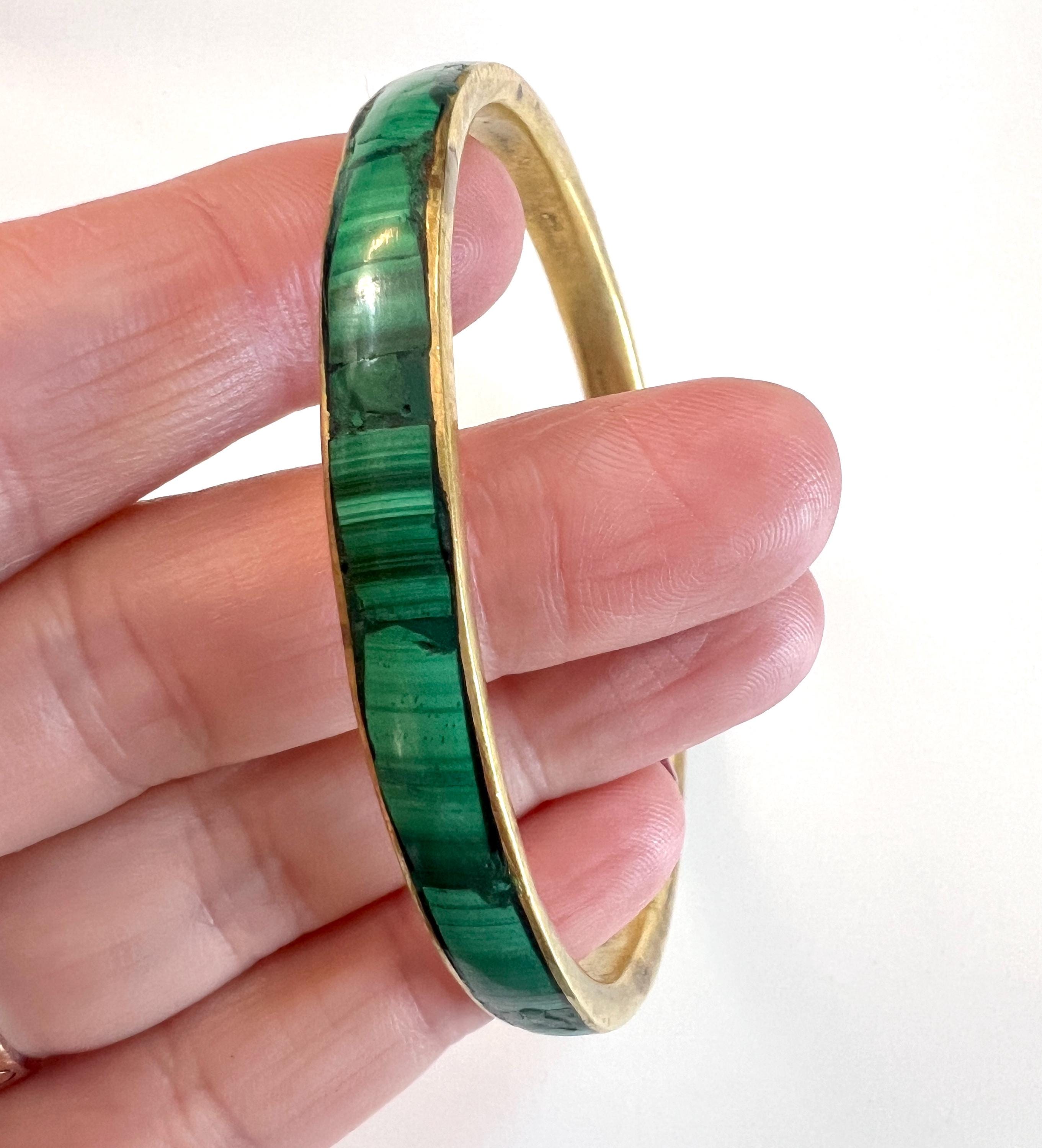 Bracelet jonc ancien en laiton doré texturé – Bijou vintage