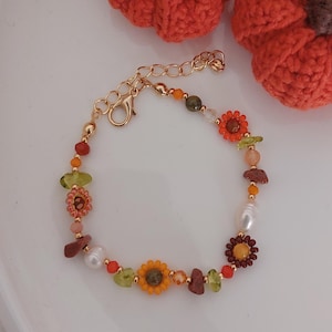 Daisy flower bracelet, Handmade daisy chain bracelets, Beaded daisy bracelet with pearls, Gift bracelets, Seed bead bracelet, Gift for her