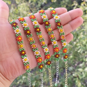 Bulk Daisy Flower Trio Seed Bead Bracelet - Choose Your Favorite String Color! 5 Bracelets (-5%)