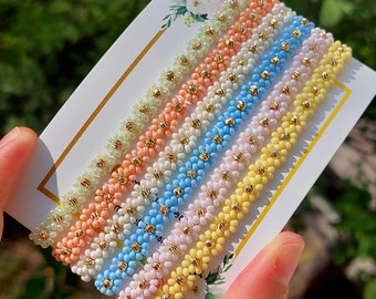 Beaded Flower Bracelet, Dainty Handmade Daisy Chain Bracelet, Beaded bracelets, Birthday gift, New Year Gift, Butter yellow bracelet