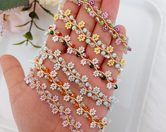 Handmade Daisy Chain Bracelet, Beaded Daisy Bracelet, Ivy Bracelet, New Year Gift Idea, Handmade Jewerly, Valentine's day gift