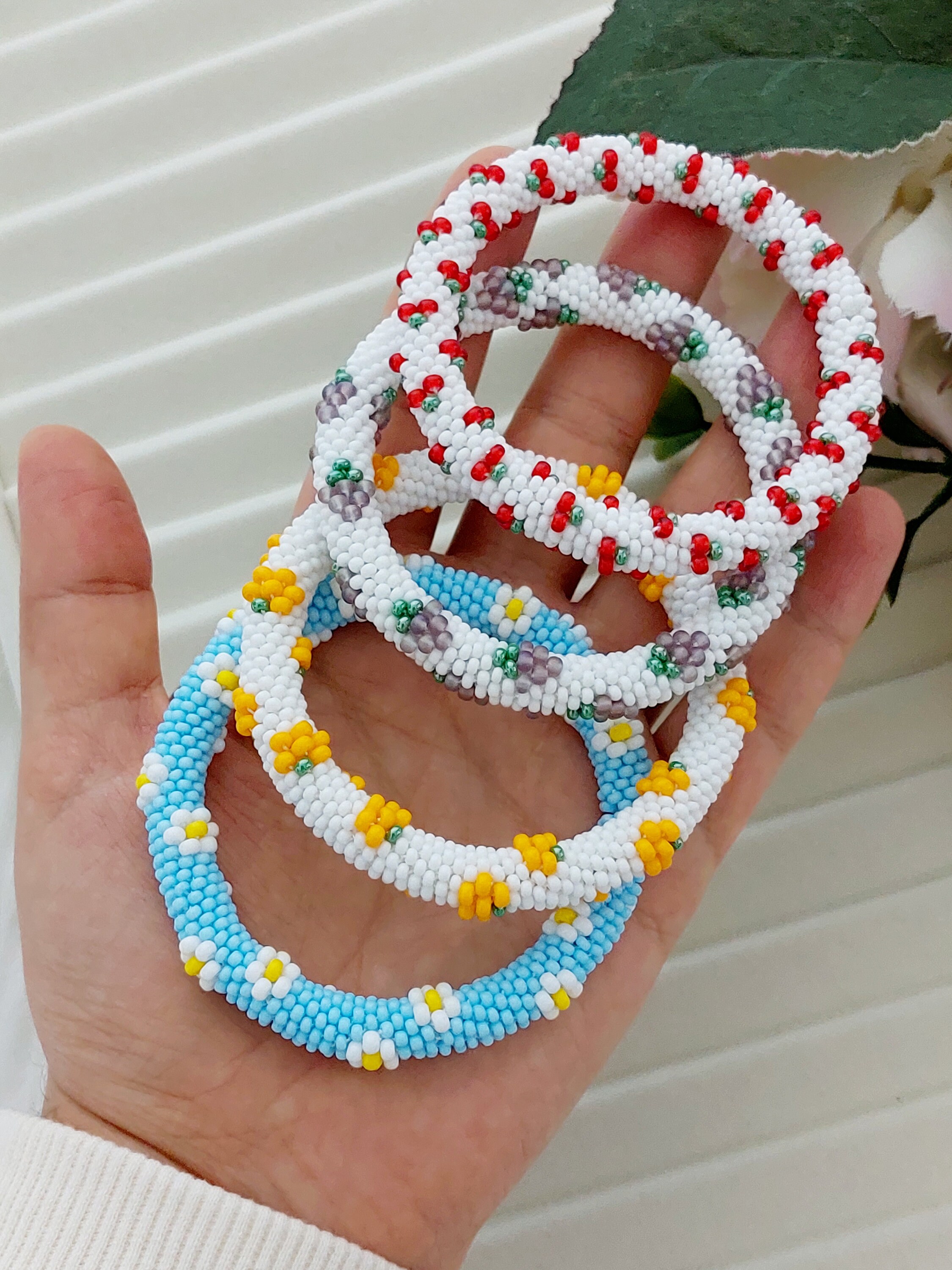 Bead Crochet Daisy Bracelet: Seed Bead Floral Jewelry, - Etsy