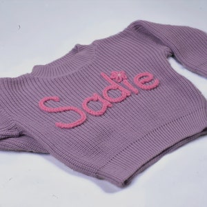 Personalized Baby Name Sweater, Handmade Embroidered Sweatshirt for Newborn, A Unique Gift for Newborn Children, Gift Ideas for Baby zdjęcie 3