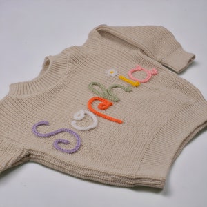 Personalized Baby Name Sweater, Handmade Embroidered Sweatshirt for Newborn, A Unique Gift for Newborn Children, Gift Ideas for Baby zdjęcie 4