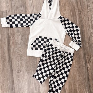Brown And White Checkered Set For Baby Boys (2 Piece) main image 1