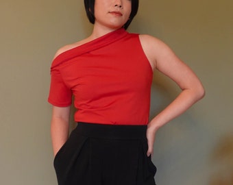 Convertible Asymmetric Short-sleeve Top, Avant Garde Clothing, Red Blouse Women, Women's t-shirts, Off the shoulder top, mock neck top