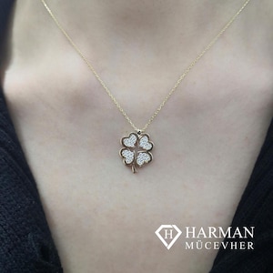 14 Carat Gold Clover Necklace: Zircon Four Leaf Clover Pendant