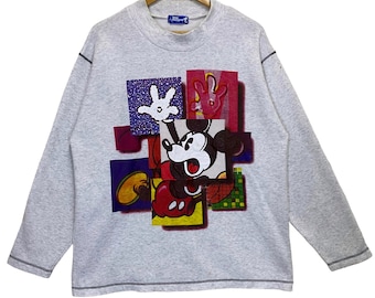 ¡¡RARO!! Suéter vintage de Mickey Mouse de los 90. Sudadera con cuello redondo y logo grande de Mickey Mouse. Talla M.