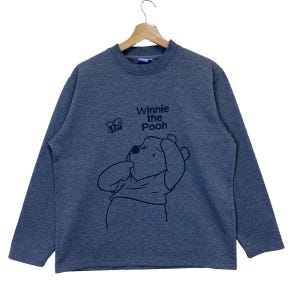 RARE!! Vintage Pooh Crewneck Sweatshirt Winnie Pooh Sweater Winnie Pooh Big Logo Sweatshirt Size M