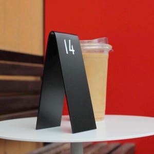 Impilatori per numeri da tavolo per ristoranti - Supporto da tavolo con codice QR - Impilatore per numeri da tavolo - Segnale con codice QR per tavoli da bar personalizzati - Numerazione dei tavoli