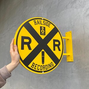 Round Blade Sign - Custom Storefront Round Sign - Outdoor Double Sided ...