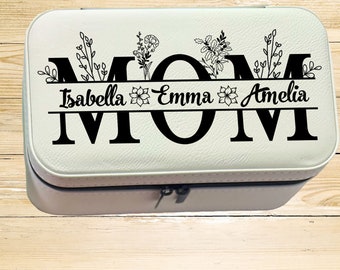 Custom Engraved Leather Mother's Day Gift Jewelry Case, Mother's Day Gift With Custom Kids Name, Jewelry Case, Custom Engraved Mother's Day