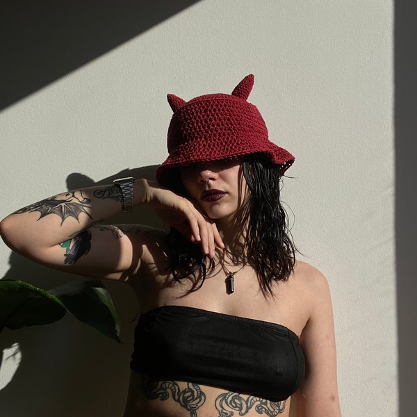 Diabla Bucket Hat Crochet Pattern | Crochet Hat PATTERN | Crochet Bucket Hat with Horns | CROCHET PDF