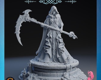 Danatas | SolGood Creations | 12K Auflösung 3D Druck | Starkes Harz | DnD Fantasy Pinup Sensenmann Lich Königin Tod Kleriker TTRPG Mini