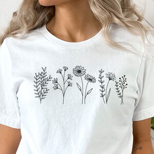 Botanical Tshirt - Etsy Canada