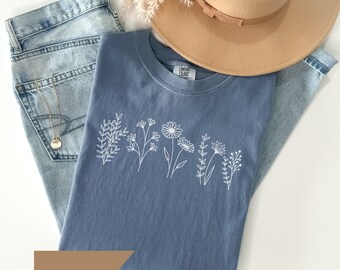 Camiseta de flores silvestres, camisa floral, camisa de flores, camiseta botánica, camisa de flores vintage, amante del jardín, camiseta de plantas, amante de la naturaleza, regalo de mamá