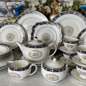 Runnymeade China - Etsy