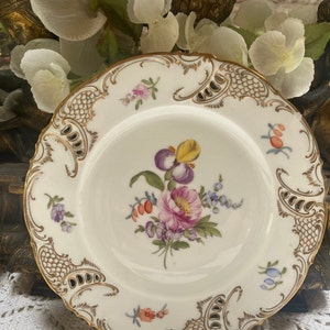 An Antique Nymphenburg collectable desert plate. Circa 1802