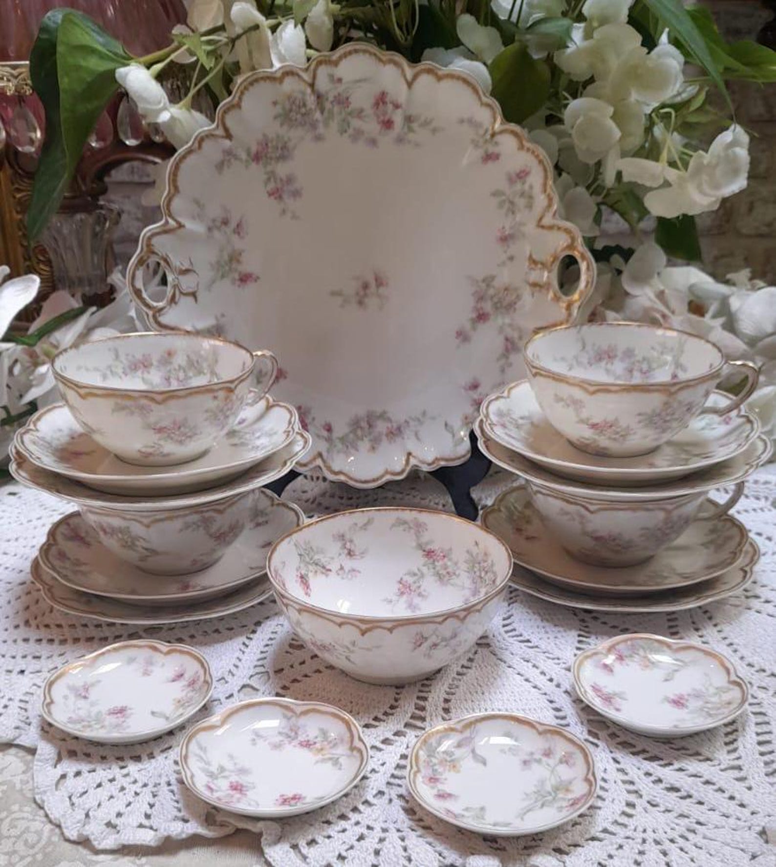 Haviland Limoges support à gâteau 3 niveaux plateau de service jaune Spring Tea Party - France