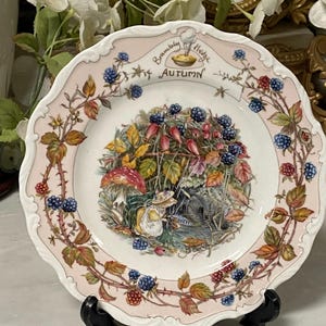 未使用　ロイヤルドルトンBrambley Hedge AUTUMNプレート　5枚 Brambly Hedge Plate - Etsy