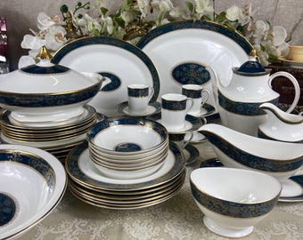 Royal Doulton Carlyle dinner set
