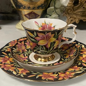 Royal Albert Prairie Lily - Etsy