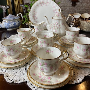Royal Albert Victorian Rose tea set