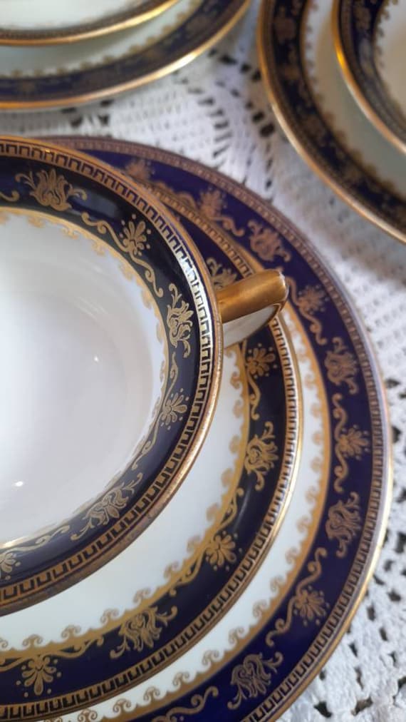 An Antique Aynsley Tea Set Australia