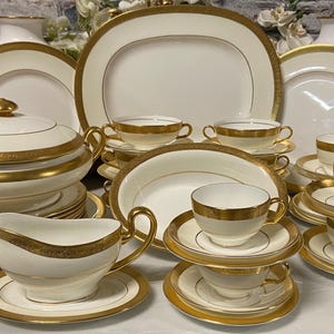 Minton Buckingham - Etsy