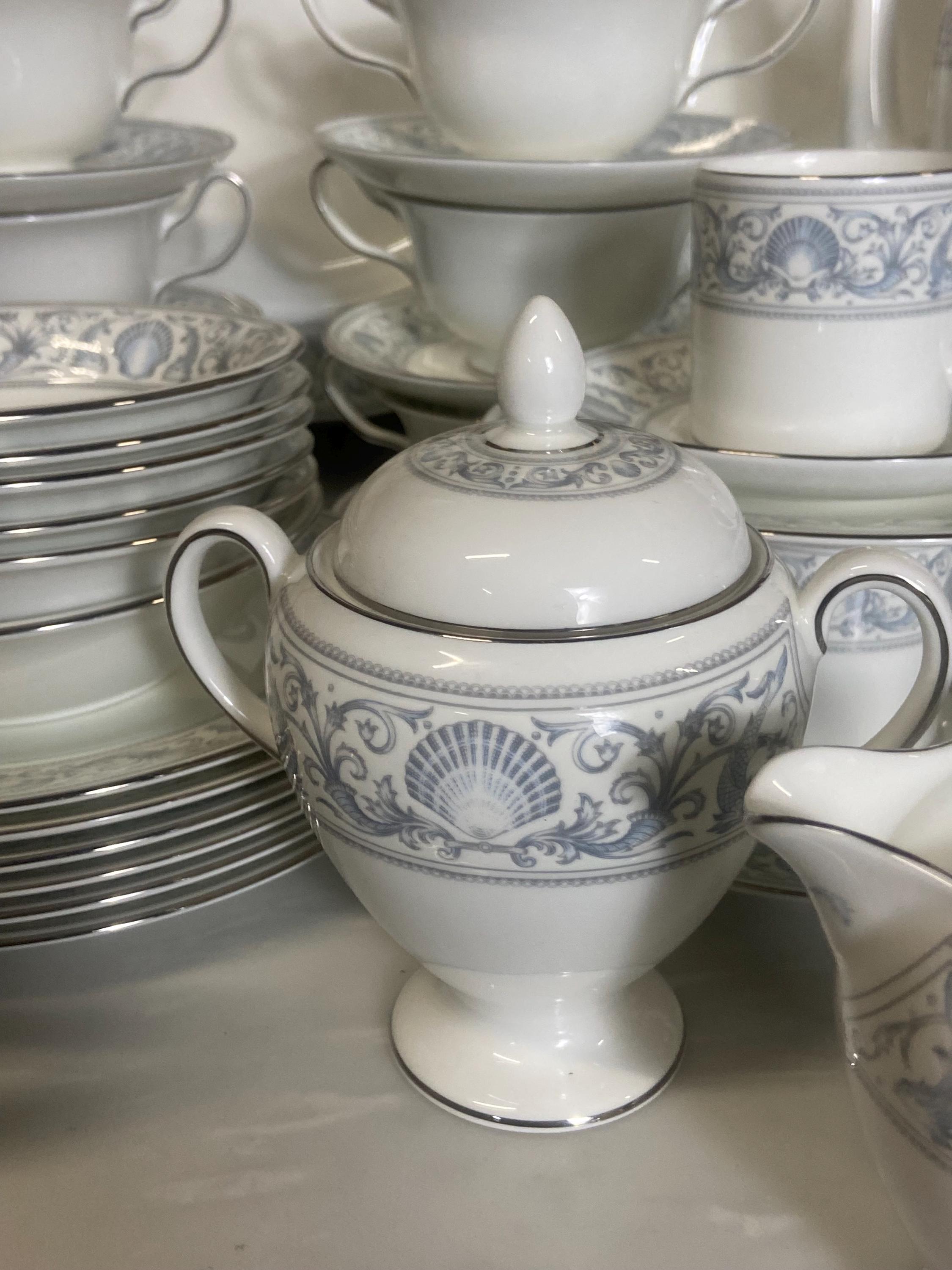 Vintage Wedgwood Dolphins Dinner Set - Etsy Vintage Wedgwood Dolphins Dinner Set - Etsy