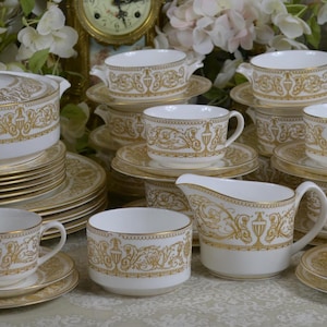 Royal Worcester Hyde Park China - Etsy
