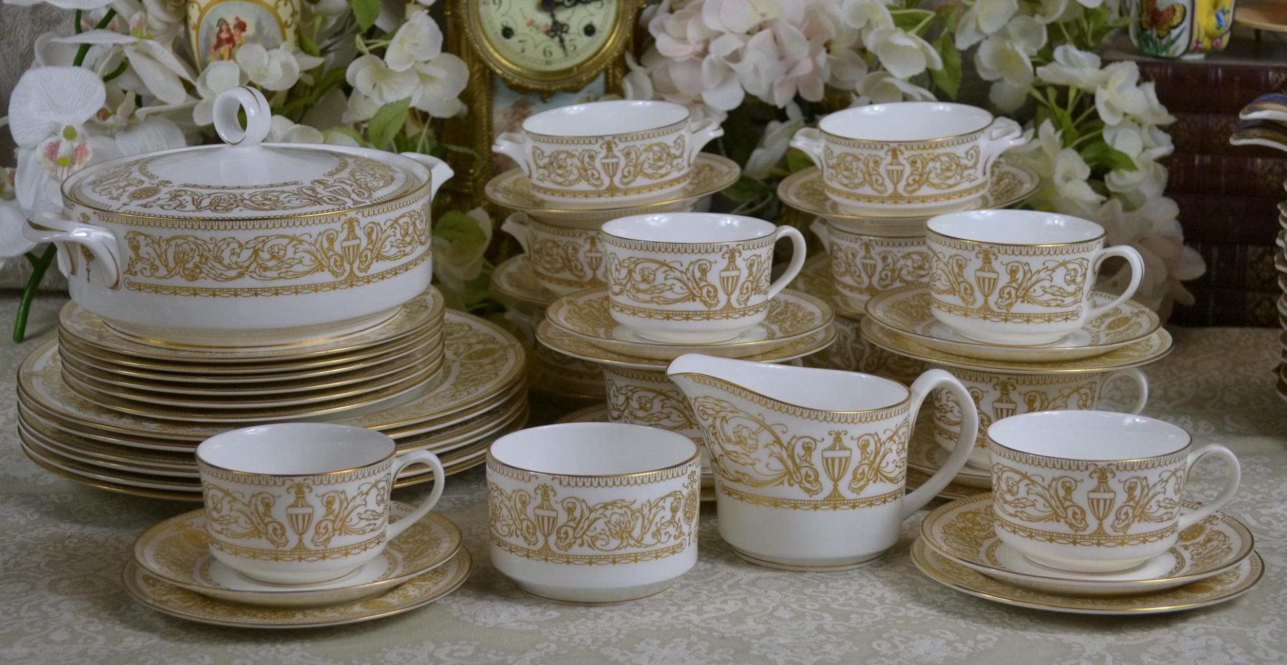 Royal Worcester Hyde Park China - Etsy